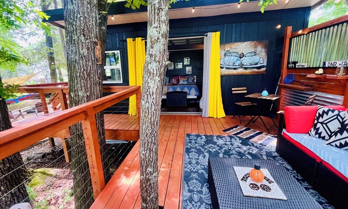 Sparta Cabin | Mosaic Cabin On the River, Downtown SPARTA TN!
