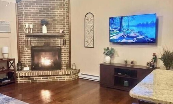 Lake Harmony Cabin | Mosey Cabin- Sauna and golf course view!