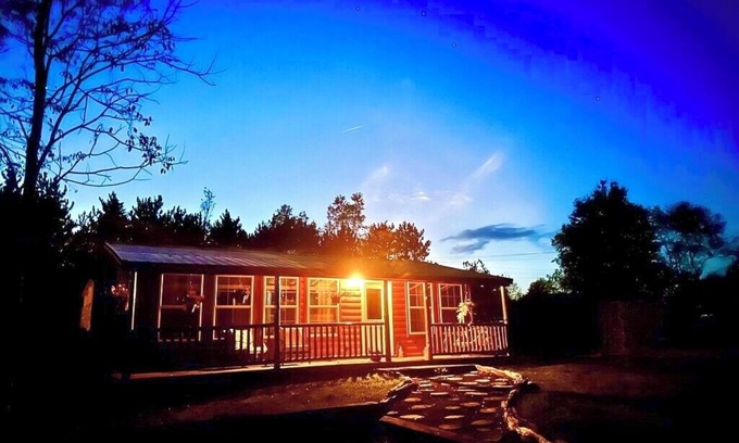 Marienville Cabin | Mossy Oak Villa:Pet-Friendly Cabin Near Cook Forest & Allegheny National Forest