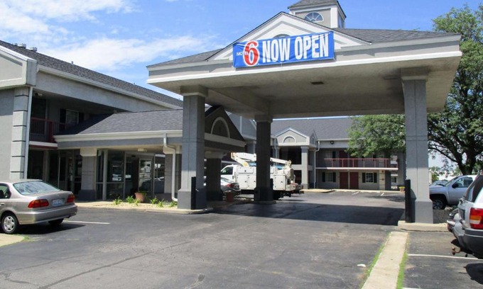 Alsip Hotel | Motel 6-Alsip, IL