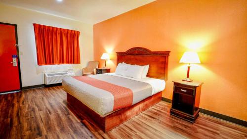 Atoka Hotel | Motel 6-Atoka, OK