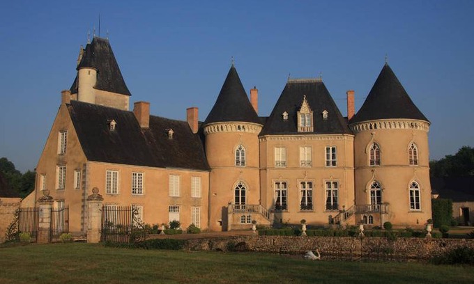 Ferce-sur-Sarthe House | Motel ∙ 8 guests