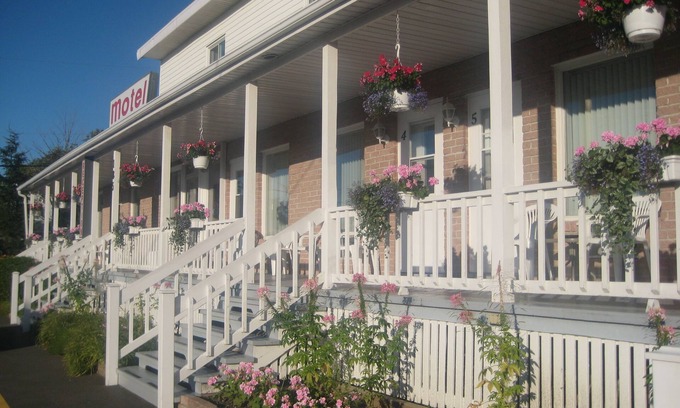 Riviere-du-Loup Regional County Municipality Hotel | Motel Au Vieux Piloteux