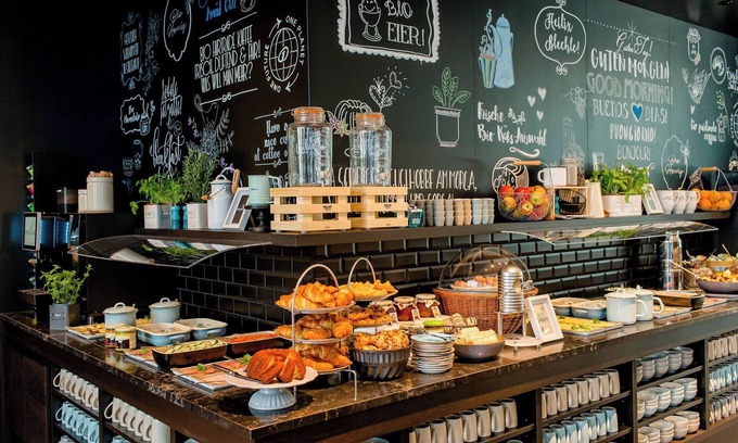 Hauptbahnhof Hotel | Motel One Stuttgart-Hauptbahnhof