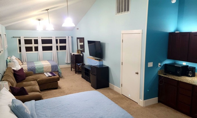 Cal Young Apartment | Mother-in-law Suite Close to Autzen/Hayward!