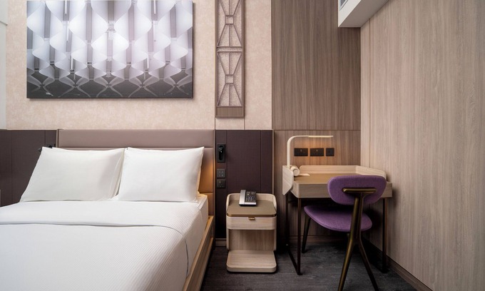 Sheung Wan Hotel | Motto by Hilton Hong Kong Soho