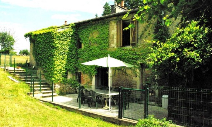 Jancigny House | Moulin dans un parc d’élevage à Daims