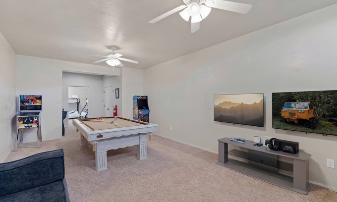 Mount Lemmon Cabin | Mountain Cabin with Massive Game Room and Gorgeous Views