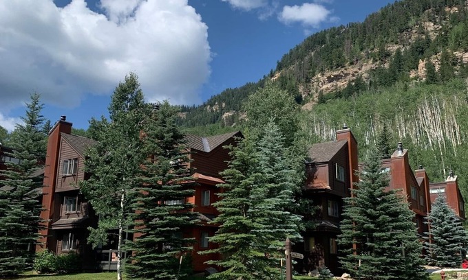 Columbine Lake Condo | Mountain getaway condo with view of the mountains , sleeps 4 to 5