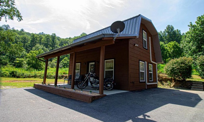 Robbinsville Apartment | Mountain Haven Dragon's Nest Cabin