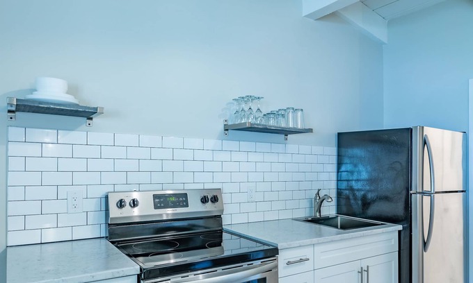 The Blue Mountains Apartment | Mountain View Boutique Suite with contactless entry - The Lake at Blue Mountains
