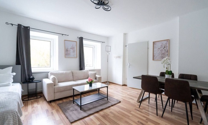 Kaltenleutgeben Apartment | Mountain View Apart/55m²/Near Vienna & Nature