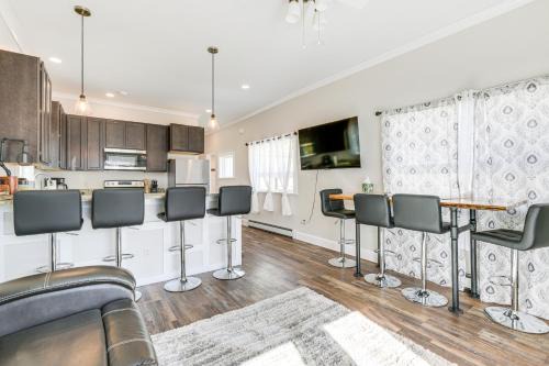 Anaconda House | Mountain-View Anaconda Home with Gas Grill!