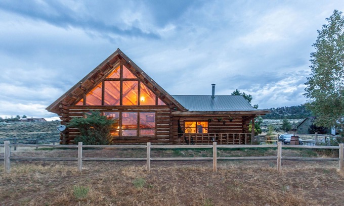 Ridgway Cabin | Mountain View Cabin