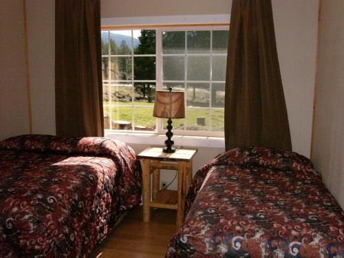 Packwood Cabin | Mountain View Lodge - No Pets allowed