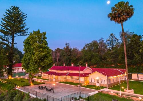 West Mere Resort | Mowbray House Resort Ooty by VOYE HOMES