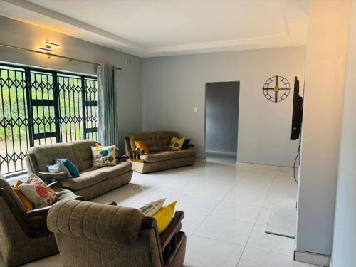 Bulawayo House | Mpande - The Roots Your Home Away from Home