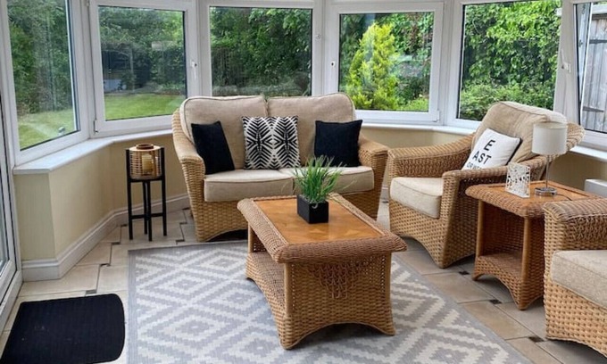 Kidlington House | Msquared Villa, Modern 3-Bedroom, 3 Parking Spaces