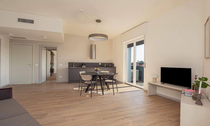 Sud-Ovest Apartment | MuBra Apartments - Unit 303