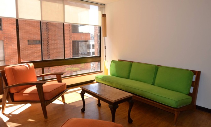 Chico Norte Apartment | MUISCA - 1 Br. Executive Apartment with fireplace