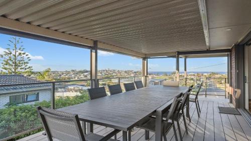 Bermagui House | Mumbulla House 22A Mumbulla Street- Large home with linen