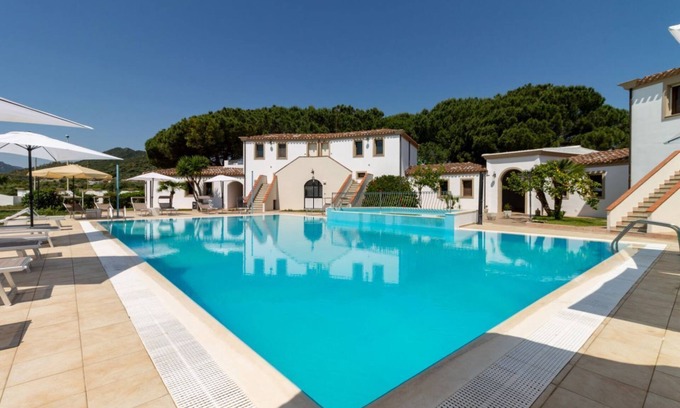 Cardedu Apartment | "Museddu Beach" First floor in residence with pool