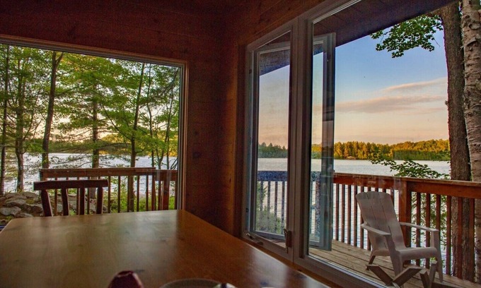 Huntsville Cottage | Muskoka Hideaway on Lake Of Bays