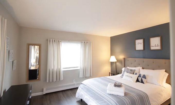 Fairborn Apartment | Mustang Maple, Condo,Fairborn, MINUTES to WPAFB & WSU, Fast Wifi