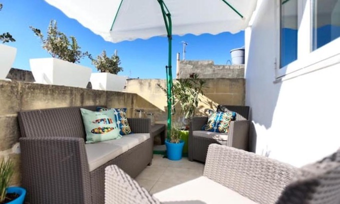 Rabat Apartment | MYN Zondadari