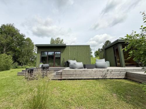 Voru County House | MySikaSpot Green