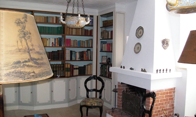 Mottola House | n62/5.000n19th century Masseria with park and swimming pool in Puglia