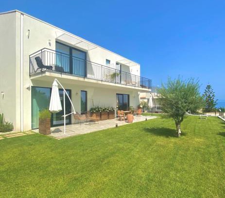 Giardini Naxos Apartment | Nacàri Home