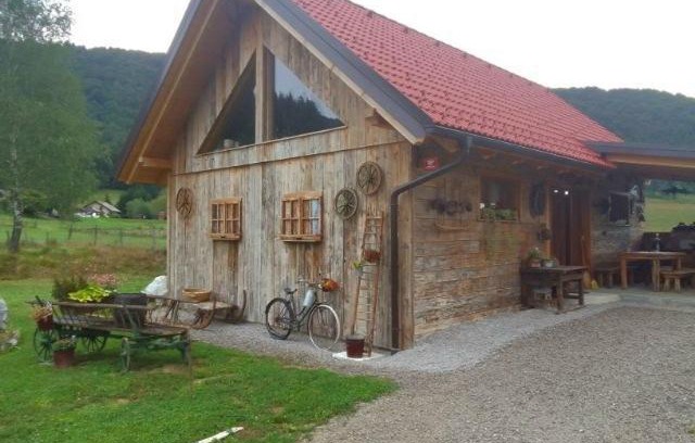 Hrib pri Hinjah House | NAKEL počitniška hiša