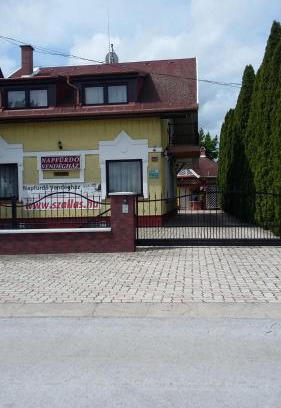 Zsorifurdo House | Napfürdő Vendégház