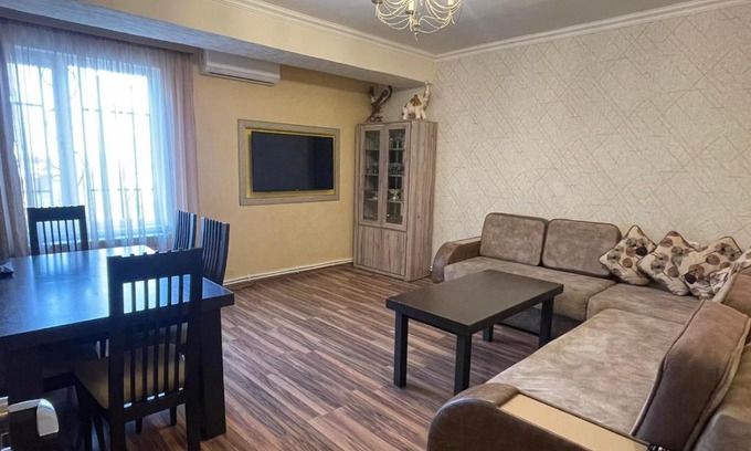 Yerevan Apartment | Nar Apartament (2 bedrooms)