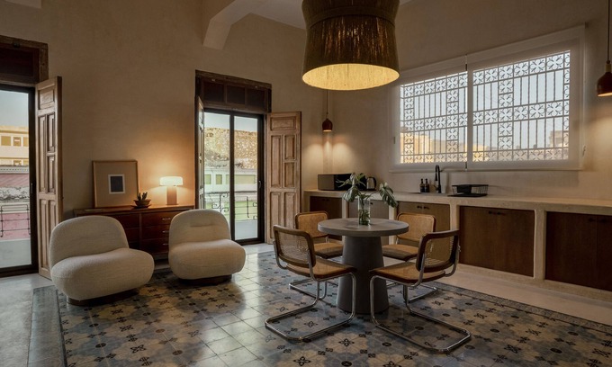 Zona Centro Apartment | Narrativ Lofts -Numen- Stylish Hideaway