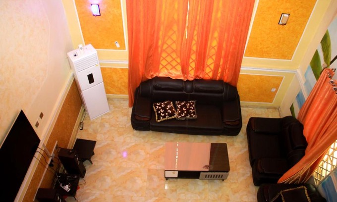 Benin City Apartment | Natabobo's Apartment
