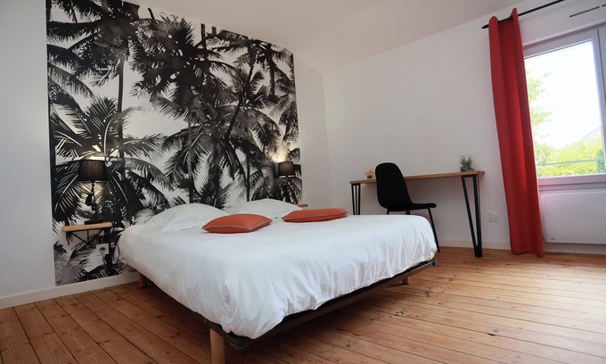 Doue-la-Fontaine House | Nature break in Doué La Fontaine: house with terrace and Bioparc decor