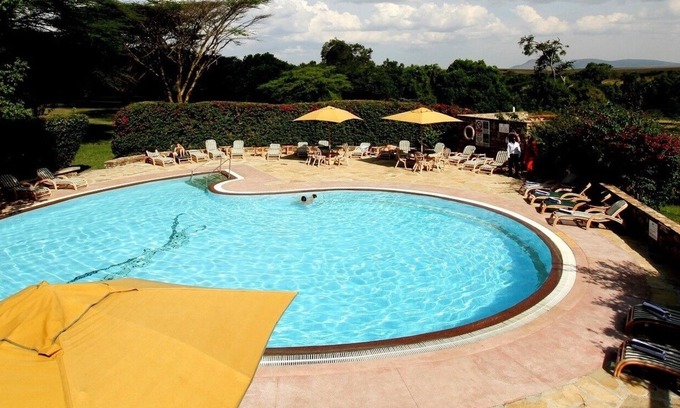 Maasai Mara Cabin | Nature Escape | Room with Direct Access to Wild Adventures | Outdoor Pool