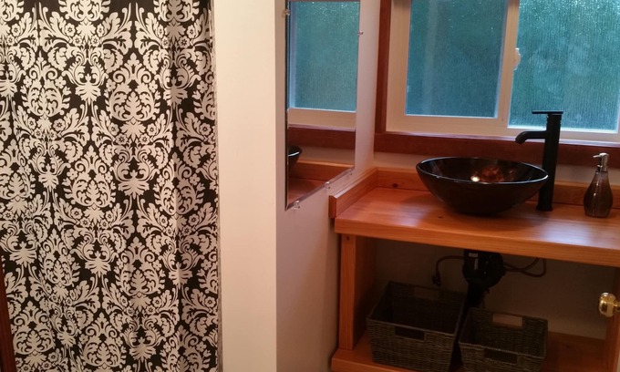 Regional District of Nanaimo Cottage | nature loft on 10 acreas