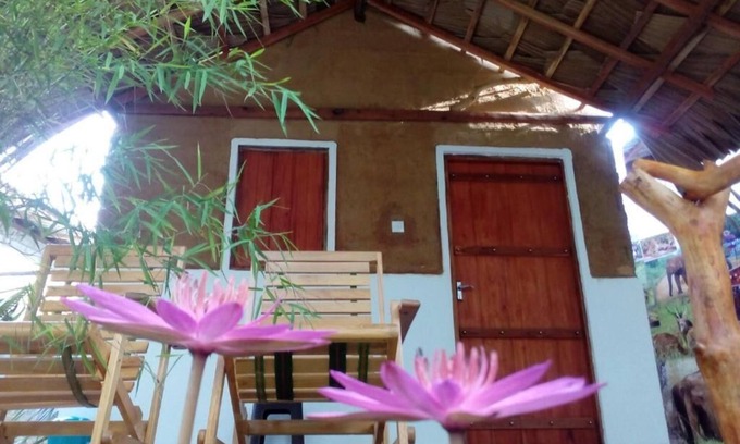 Udawalawa Cottage | Nature Lovers Safari Resort: Cozy cottages, wildlife and unforgettable safaris.