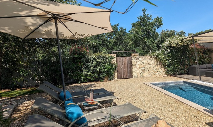 La Roque-sur-Pernes House | Nature, sport, well-being and culture stay in Provence