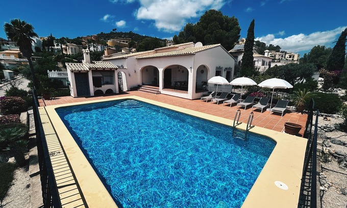 Adsubia Villa | nAuthentic villa with stunning mountain views