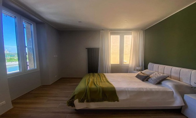 Lorenteggio Apartment | Navigli Riverside - One Bedroom Apartment, Sleeps 4
