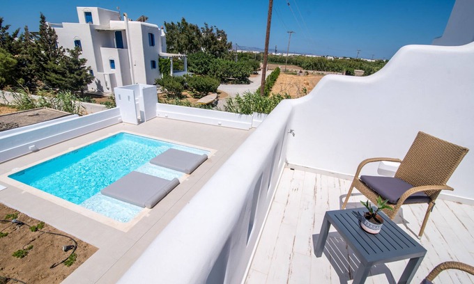 Plaka Villa | Naxos 2 private villas with pool 18 people