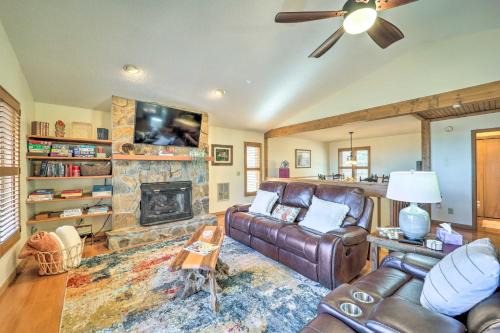 Charter Hills House | Near Beech Mountain Crimson Cabin with Views