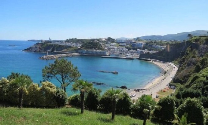 Valdes Cottage | Near Cape Busto and the beaches of Luarca and Cudillero