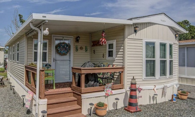 Ocean Pines House | Near it all OC beaches,Assateague island.Family-friendly white horse park