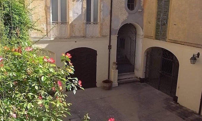 Atri House | Near Pescara, an annexed 18th century palazzo in historic Atri