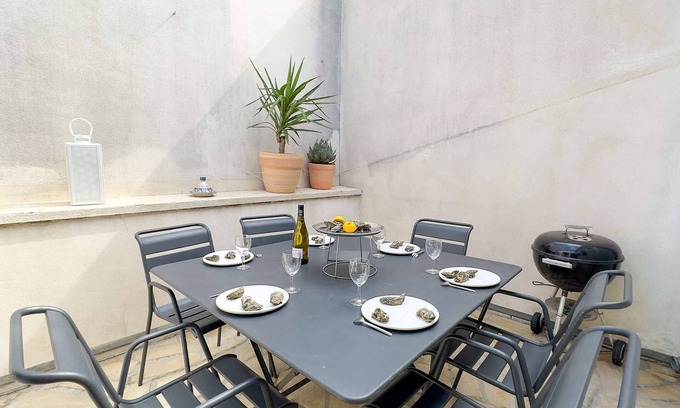 Loix House | Near the village, pretty house with floor